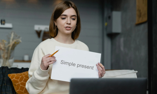 Explorando o Simple Present: Conceitos, Exemplos e Dicas para Usar com Confiança